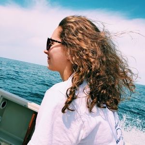 Meet your Posher, Maria